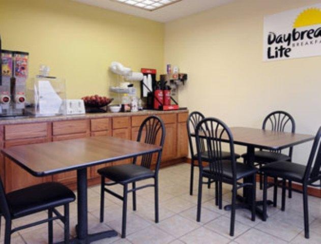 Days Inn By Wyndham Athens Restaurant photo